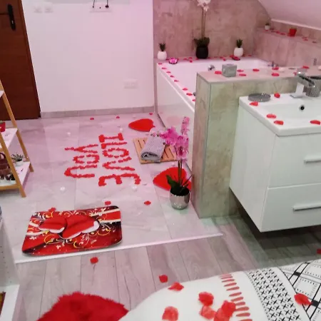 Apartmán Jacuzzi Au Centre *
