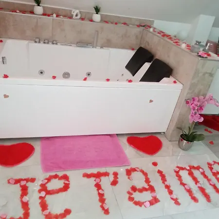 Jacuzzi Au Centre Appartement *
