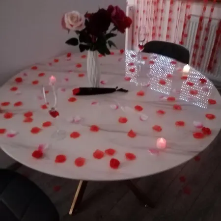 Apartmán Jacuzzi Au Centre